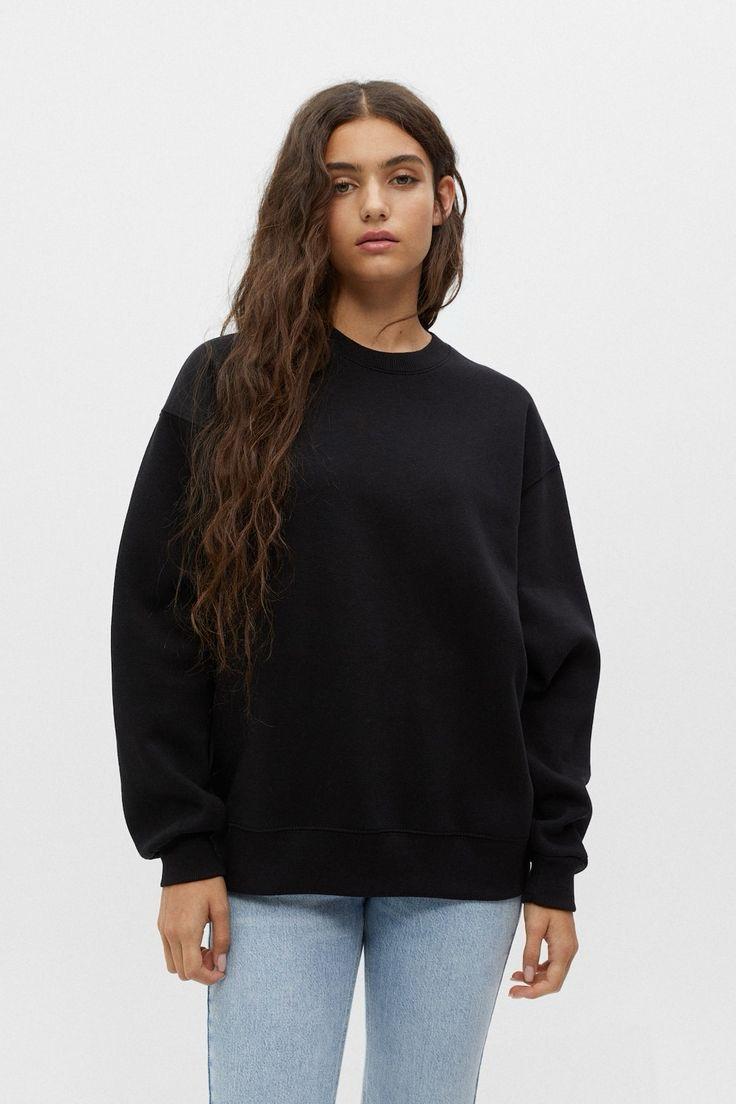 Trendy Black Winter Sweatshirt For Her
