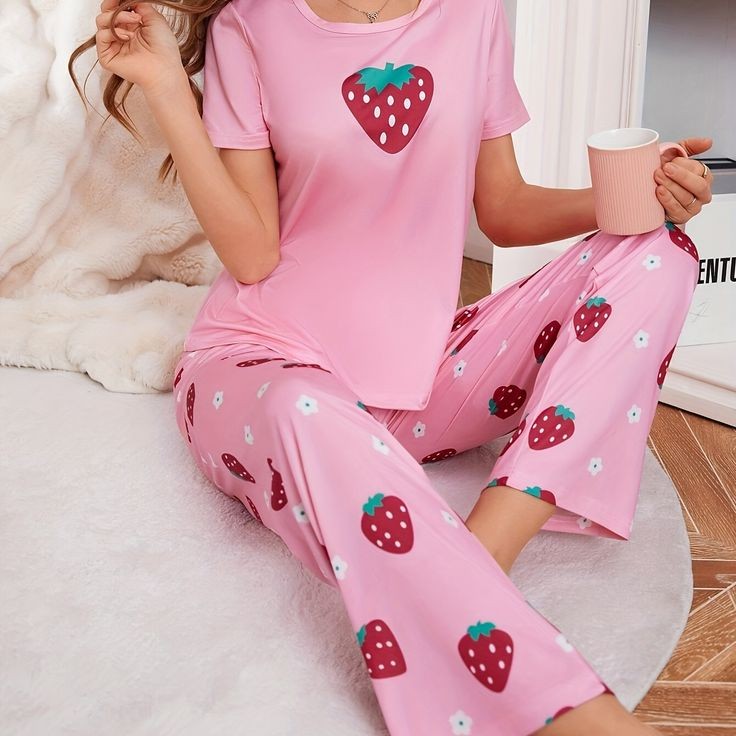 Pink Strawberry 🍓 Printed Night Wear Shirt & Trouser